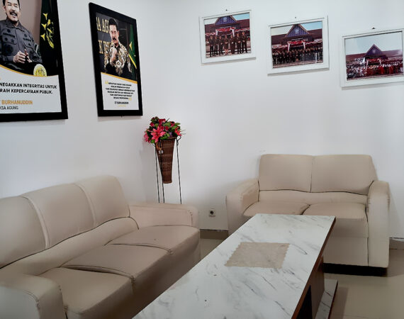 RUANG TUNGGU VIP